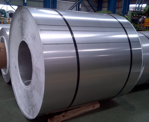 Rollo de acero inoxidable grueso laminado en caliente de acero inoxidable pulido 2B de la bobina 6m m del TUV