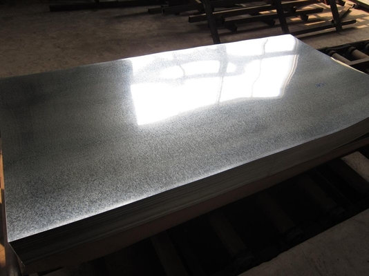 Z80 5m m que la inmersión caliente galvanizó uso de la industria de la hoja de acero cubren con cinc ASTM DC51D