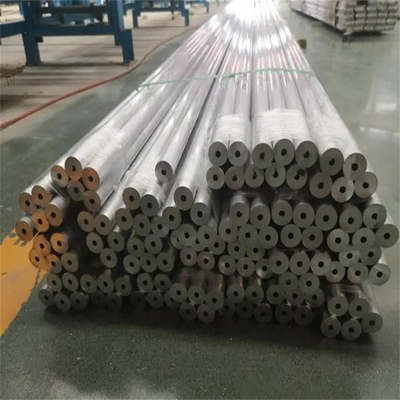6063 Tubo de aluminio de grado 38 mm Od 4 mm espesor Gb Astm estándar