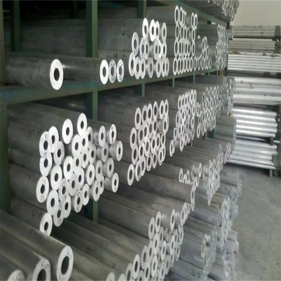 6063 Tubo de aluminio de grado 38 mm Od 4 mm espesor Gb Astm estándar