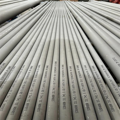 304 tubos de acero inoxidable en conexión estándar o personalizada 0,8-100 mm de espesor para durabilidad y rendimiento