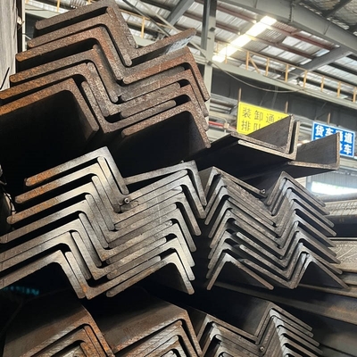 Barras de acero suave de ángulo desigual laminado en caliente de 50x6 mm GB Q235B viga de ángulo de acero al carbono