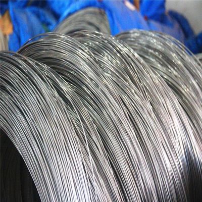 Rollo de alambre de acero inoxidable redondo ideal para construcción industrial