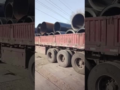Transporte de bobinas de acero al carbono en buen tiempo