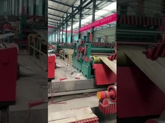 Placa de acero al carbono que se está convirtiendo en una bobina madre